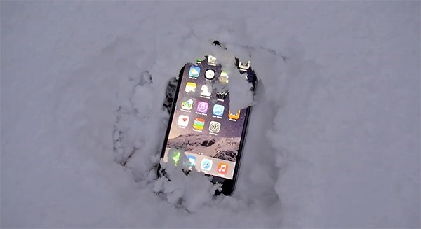 What to Do If You Drop Your Phone in Snow: A Calgary Winter Survival Guide